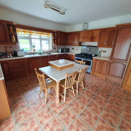 Cairn House Homestay
