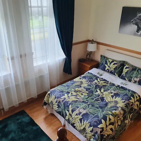 Cairn House Homestay