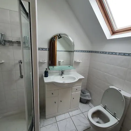 Cairn House منزل للإقامة Strokestown